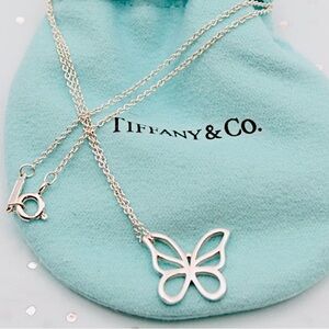 Tiffany & Co 💯 % Auth 925 Sterling Butterfly Pendant Necklace w/pouch ✨EUC✨